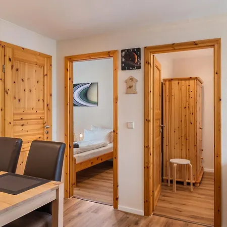 Liane Zemlin Apartment Lochow