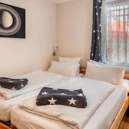 Ferienhaeuser Im Sternenpark Apartment Lochow